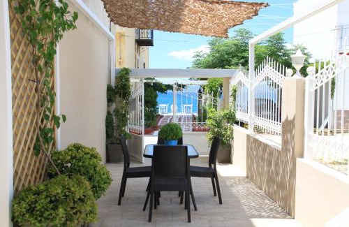 Mytikas Apartment | Asteri Apartments Mytikas 2-Bedroom Seaview Courtyard