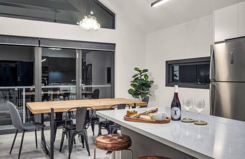 Lake Crackenback Ski Chalet | Astia Chalet | Crackenback | Amazing views | 2BR