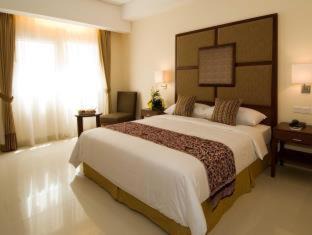 Manado City Centre Hotel | Aston Manado Hotel