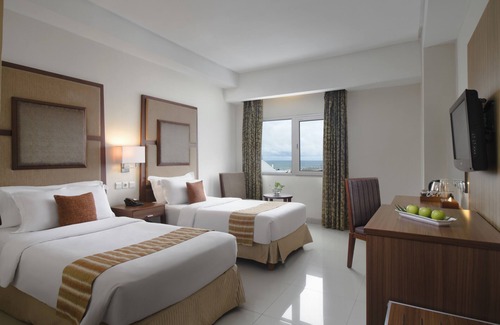 Manado City Centre Hotel | Aston Manado Hotel