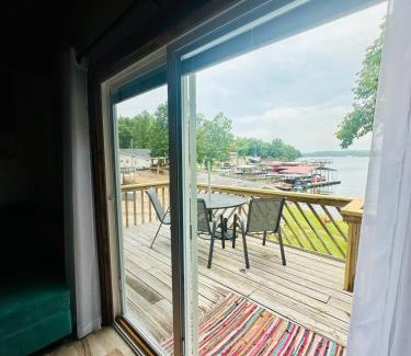 Sunrise Beach House | Astonishing view 100 feet from the lake!