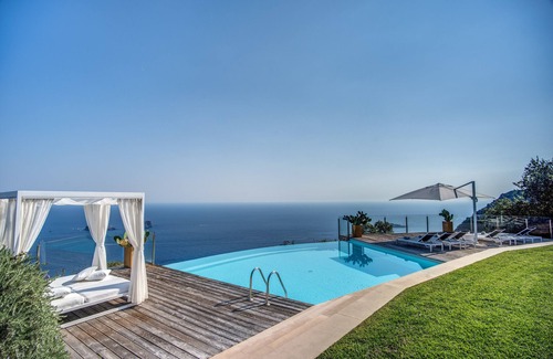 Colli di Fontanelle Villa | ASTONISHING VILLA AMAZING VIEW ON AMALFI COAST& LI GALLI ISLES
