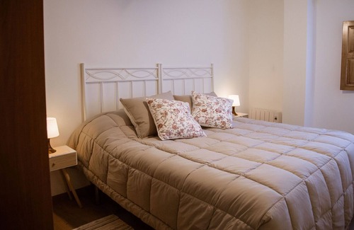 La Portilla House | Asturian house, 6 pax, at the foot of the Sierra del Cuera and 2 km from the beaches.