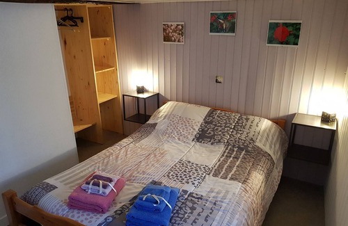 Courlay House | At 30 min. du Puy du Fou: Family Room = Calm - Hospitality - Generosity