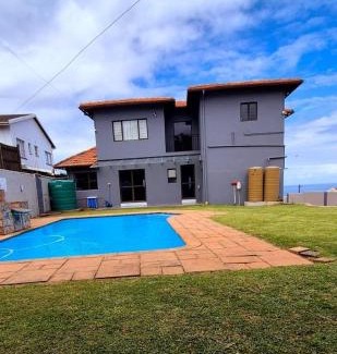 Durban North Villa | At 40 Oceanview