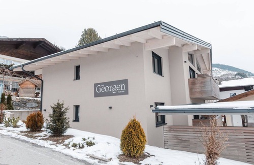 Gries Apartment | Beautiful apartment for 4 guests with WIFI, TV, terrace and pets allowed