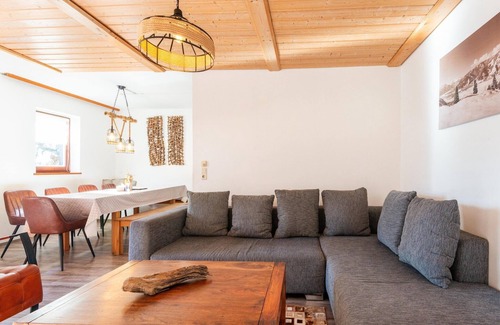 Bruck an der Grossglocknerstrasse House | Chalet in Bruck near Zell am See Ski Lift
