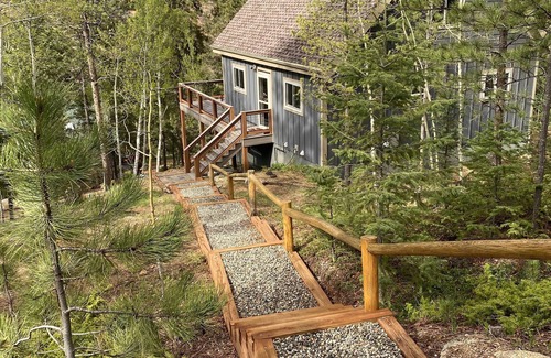 Green Mountain Falls House | At Catamount trailhead. Secluded. Game Room. Pet Friendly