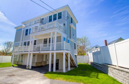 York Beach House | At Ease On Long Sands