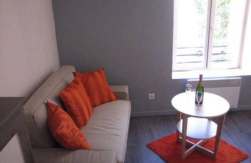 Montelimar Apartment | At'Home apartment, in the heart of the historic center of Montélimar