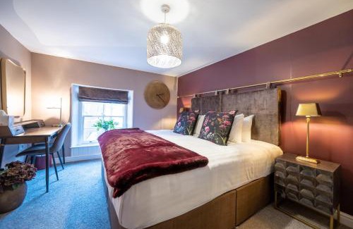 Shrewsbury Apartment | At Home