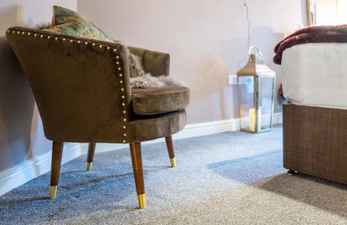 Shrewsbury Apartment | At Home