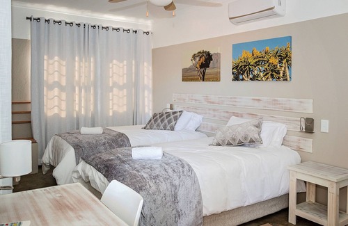 Maltahohe Cabin | At Kronenhof Lodge