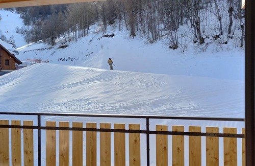 Valloire Apartment | At Riton app. 3 pers. 3 * quiet, close to shops, at the foot of the slopes