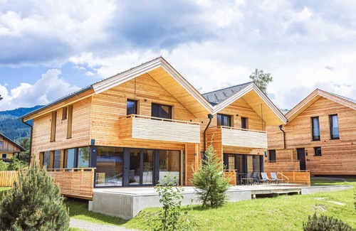Sankt Lorenzen ob Murau House | Attractive holiday home with pool