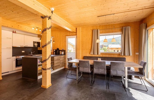 Sankt Lorenzen ob Murau Ski Chalet | Modern chalet with whirlpool