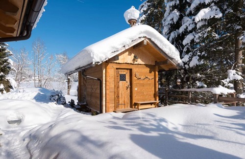 Sankt Martin am Tennengebirge House | Vacation home for 8 guests with 140m² in Sankt Martin am Tennengebirge (270558)