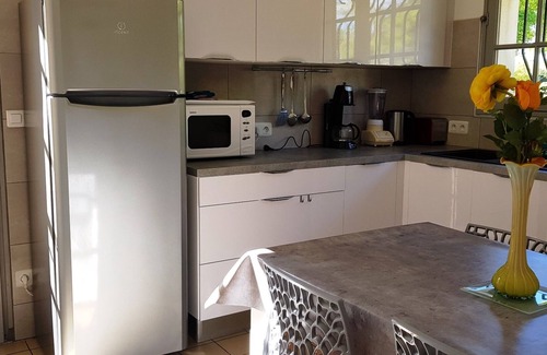 Vielle-Saint-Girons House | At the edge of Lake Leon (Vielle beach), renovated 3-bedroom gite and enclosed garden