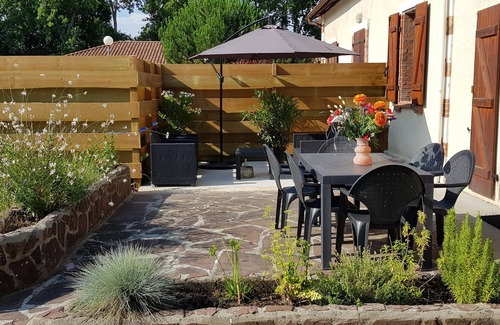 Vielle-Saint-Girons House | At the edge of Lake Leon (Vielle beach), renovated 3-bedroom gite and enclosed garden