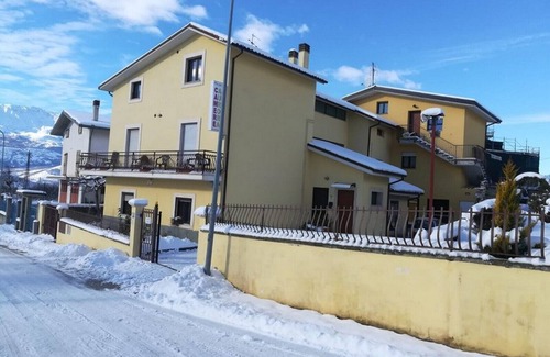 Poggio Picenze Apartment | At the foot of the Gran Sasso Park - Three-room apartment suitable for families