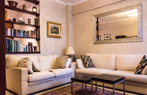 Garbatella Apartment | "AT YOUR HOME" - ROME
