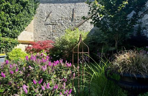 La Chapelle la Reine Apartment | Atelier des Rêves