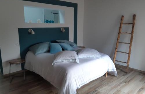 Saint-Paul-d'Uzore House | ATELIER NATUR'L Les Ronzières