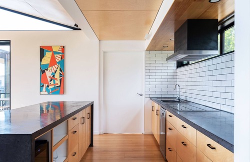 Coles Bay House | Atelier on Freycinet - Beachside Property
