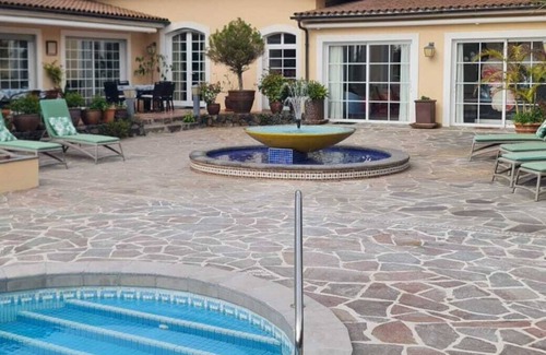 Buen Paso Villa | Atemberaubende Finca mit Meerblick und Salzwasserpool auf Teneriffa