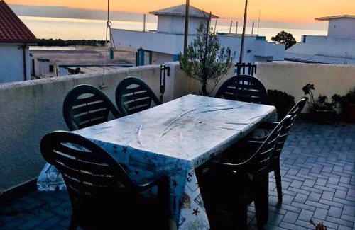 Santa Severa House | Atena Casa Vacanze- Santa Severa fronte mare