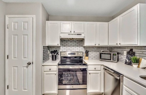Austell House | ATH - Austell - 3BR - Pet Friendly (crest7269)