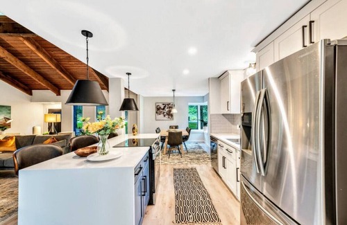 Marietta House | ATH -Marietta -4BR -Pet Friendly-Lassiter (northpoint)