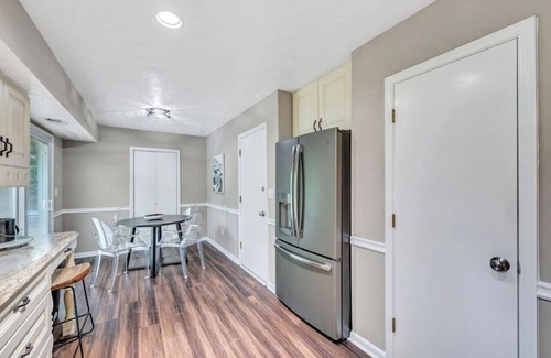 Marietta House | ATH - Sleeps 6 - 3 Beds - Pet friendly - Kemp