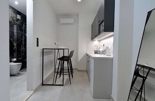 Kolonaki Bed & Breakfast | Athenian Gem