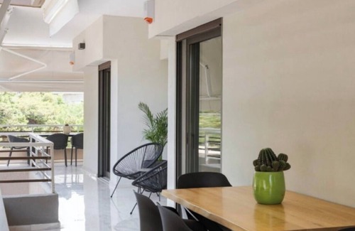 Vari-Voula-Vouliagmeni Apartment | Athenian Riviera Cozy Residence I nCharming 2-bedroom apartment in Varikiza