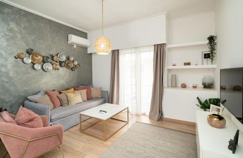 Filopappou Apartment | Athens Due Montagne Apartment