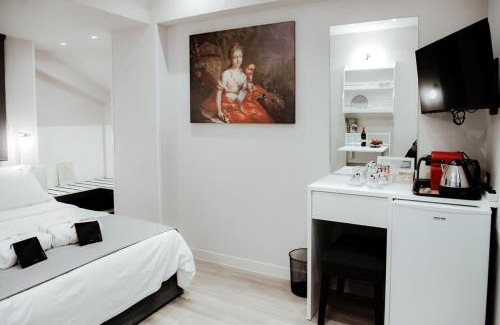 Plaka Hotel | Athens Muses Suites