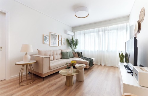 Ampelokipoi Apartment | Athens Premium Suites - Sunny 2 Bedroom Suite with Parking