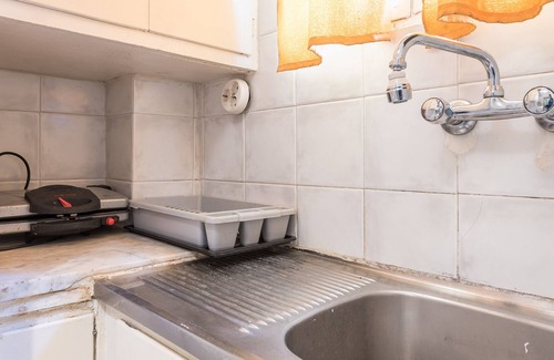 Gazi Apartment | Athens Small paradise apartment