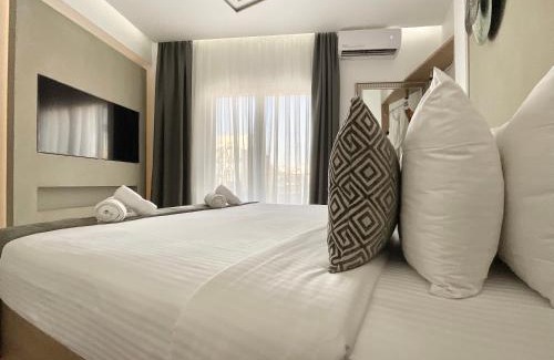 Omonia Hotel | Athens Warehouse Boutique Hotel & Suites