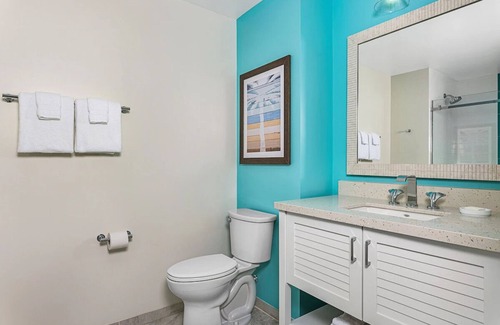 Fairlie-Poplar Historic District Hotel | Atlanta Margaritaville Studio Deluxe Unit!