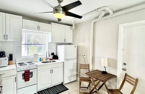 Delray Beach Apartment | Atlantic Ave Beach hideaway!