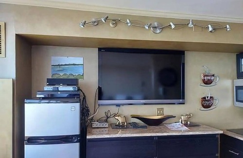 Atlantic City Apartment | Atlantic City’s spectacular beachfront direct ocean view from the 27th floor.