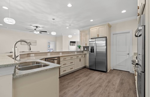 Atlantic Beach House | Atlantic Diamond - Upscale Pet Friendly Home