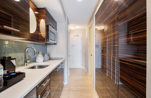 Central Beach Hotel | Atlantic Ocean/Intracoastal/CONDO-HOTEL- Studio