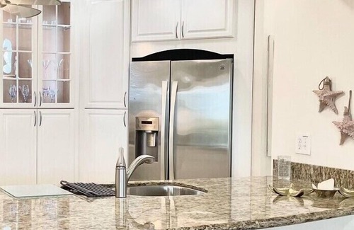 Key West Condo | Atlantic Paradise Escape | Luxury Oceanfront Condo in Key West
