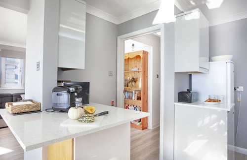 Chysauster Apartment | Atlantic View - an apartment that sleeps 4 guests in 2 bedrooms