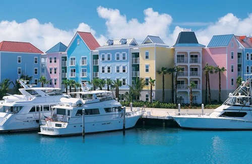 Downtown Nassau Resort | Atlantis Bahamas Harborside Resort - Sleeps 10 - 3 bedroom - Full Resort Access
