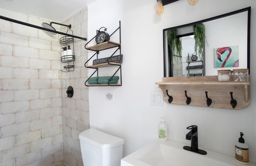 Midtown House | Atlantis House Main Residence-ocean views/private wrap around balcony/parking