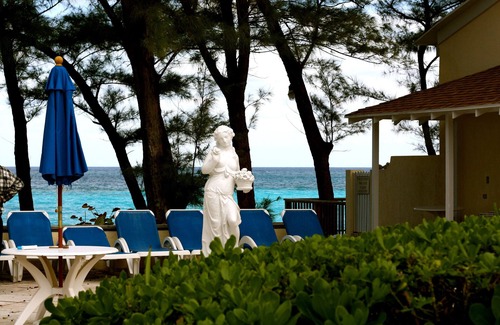Paradise Island Apartment | Atlantis Paradise Island Beach Area Luxury Apartment